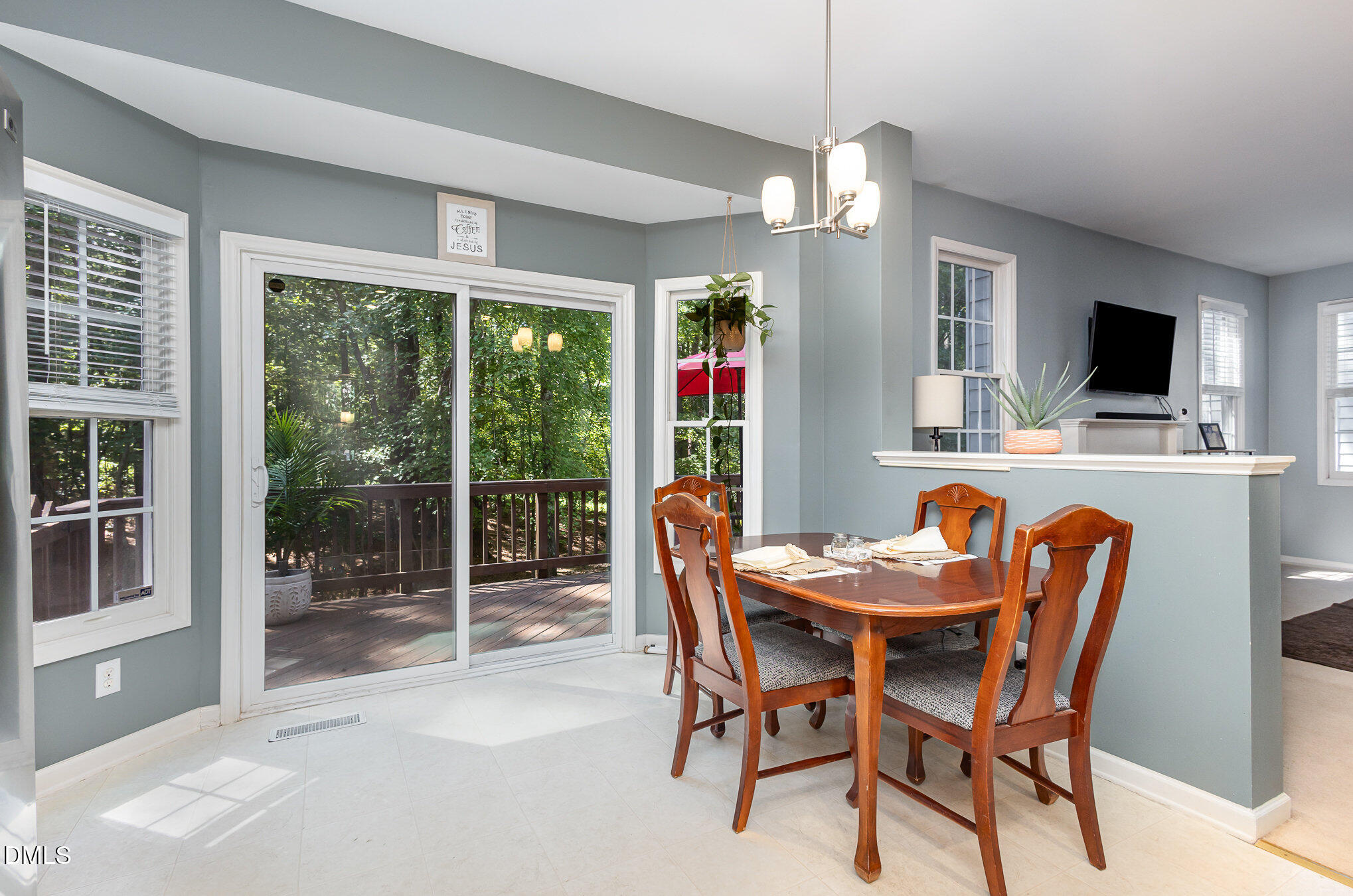 1004 Chancellors Ridge Drive