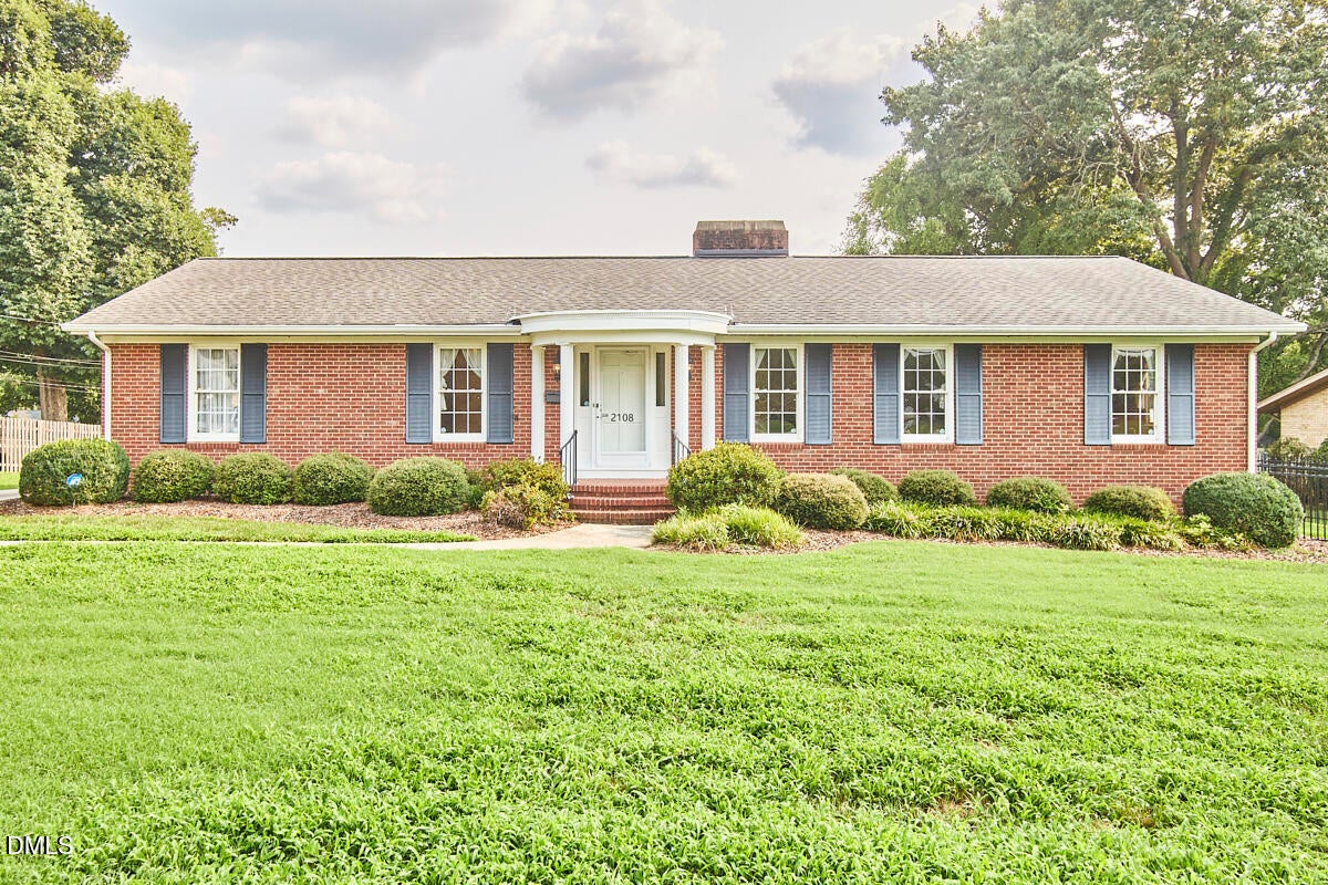2108 Edgewood Avenue, Burlington, NC, 27215