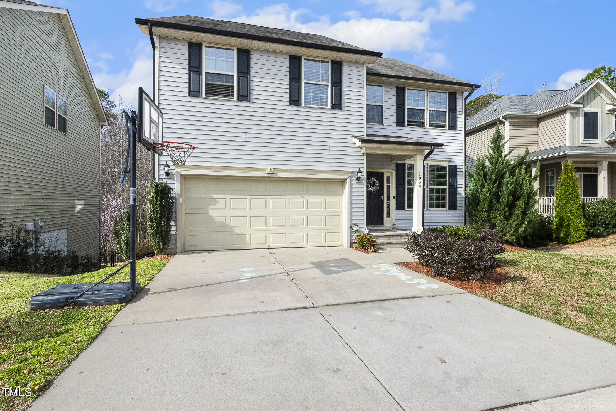 1033 Leatherstone Lane
