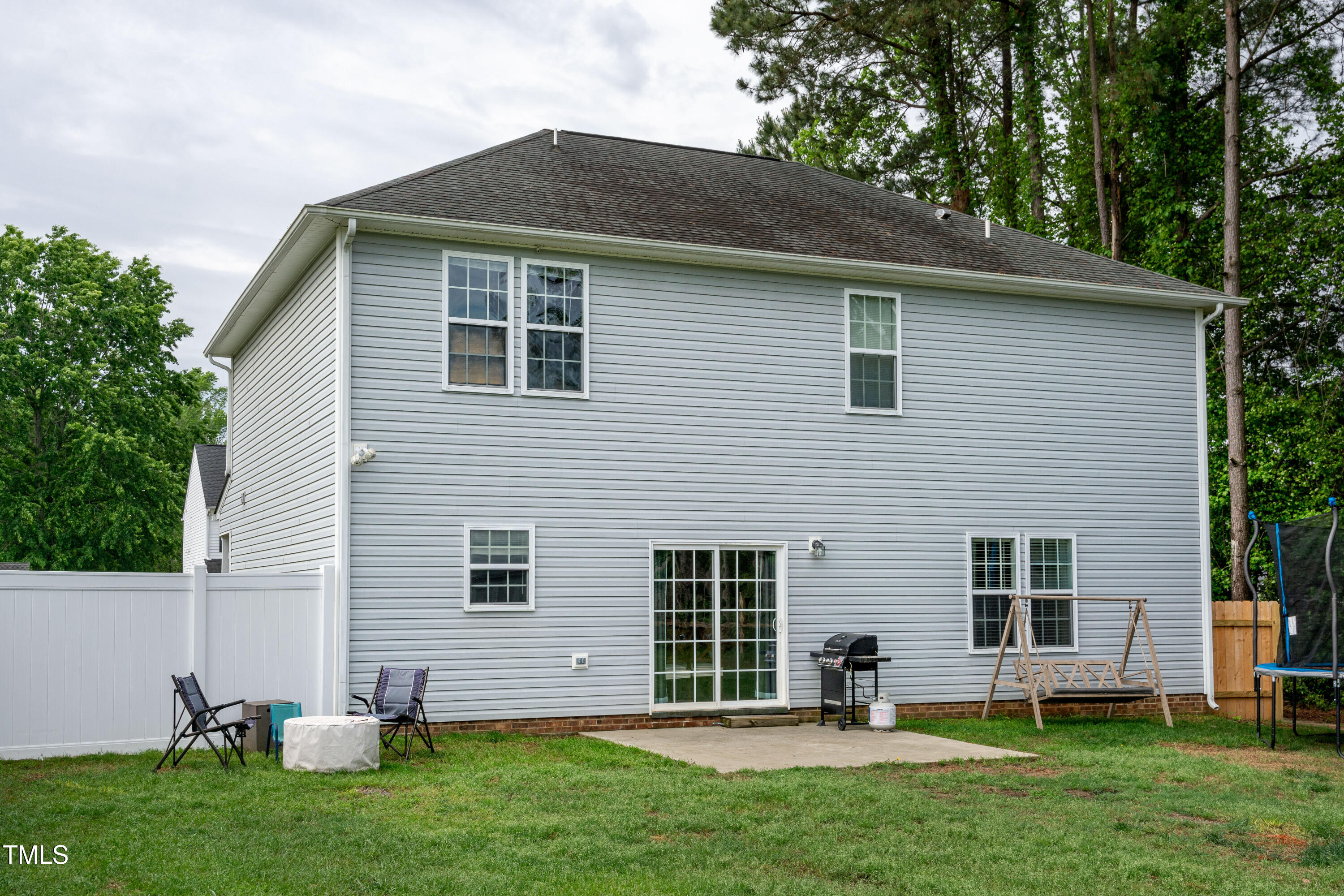 71 Hunters Way