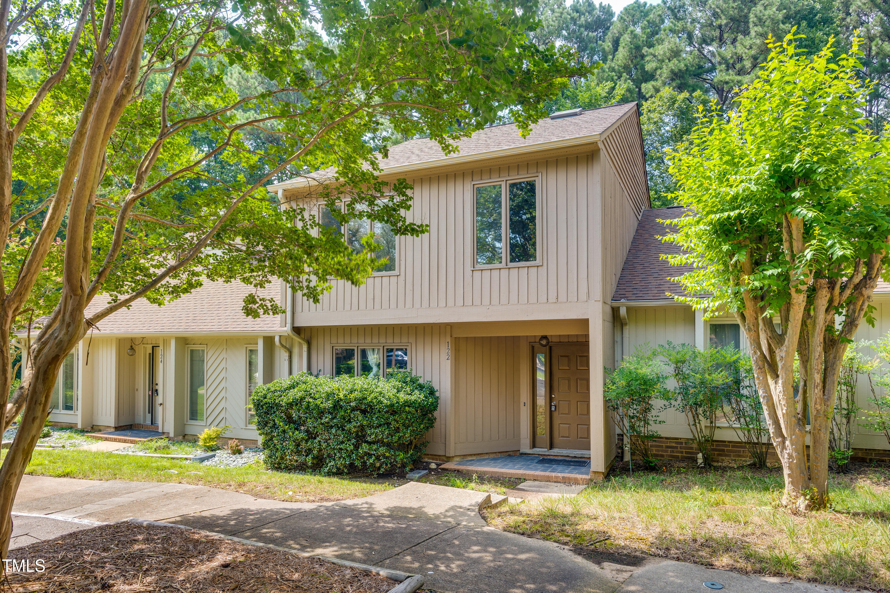 122 Woodbridge Lane
