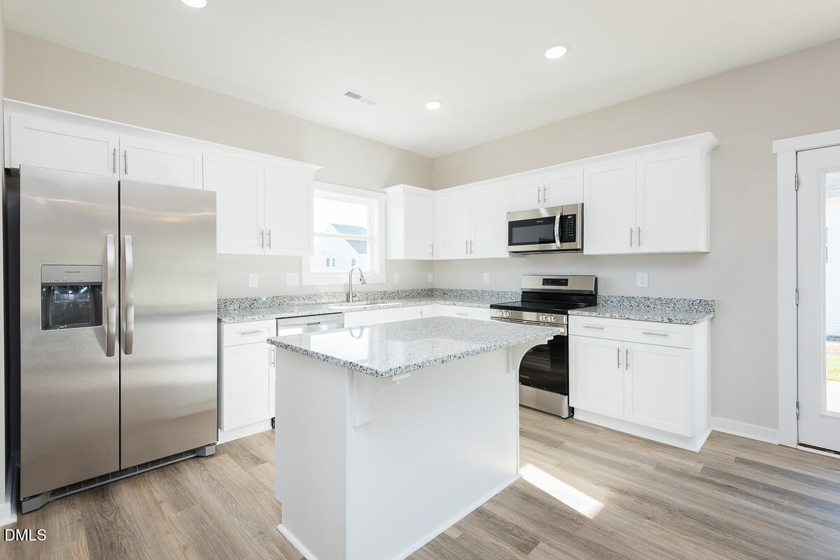 1125 Scarlet Oak Road