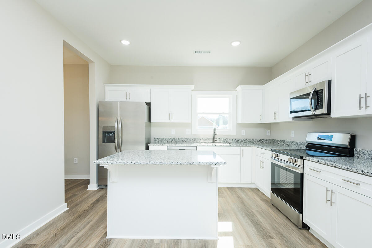 1125 Scarlet Oak Road