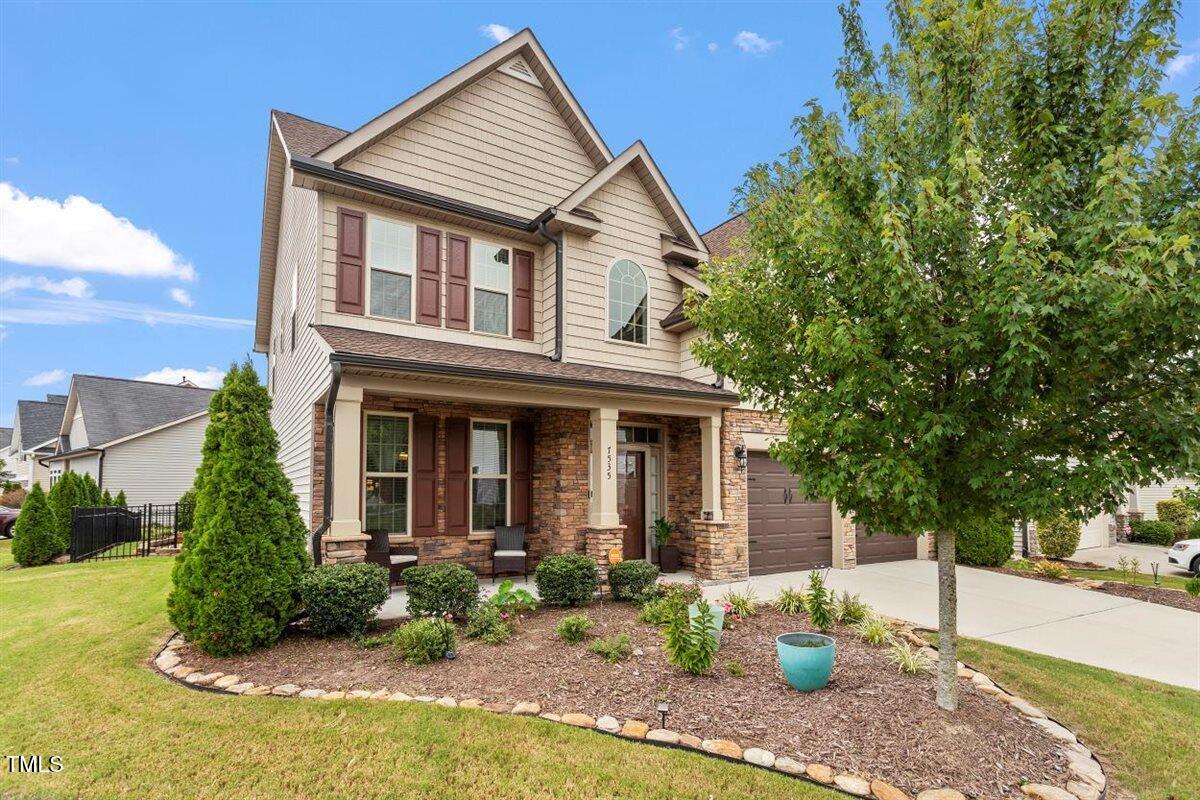 7535 Mapleshire Drive