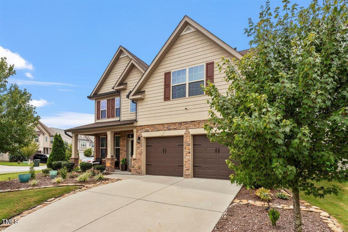 7535 Mapleshire Drive