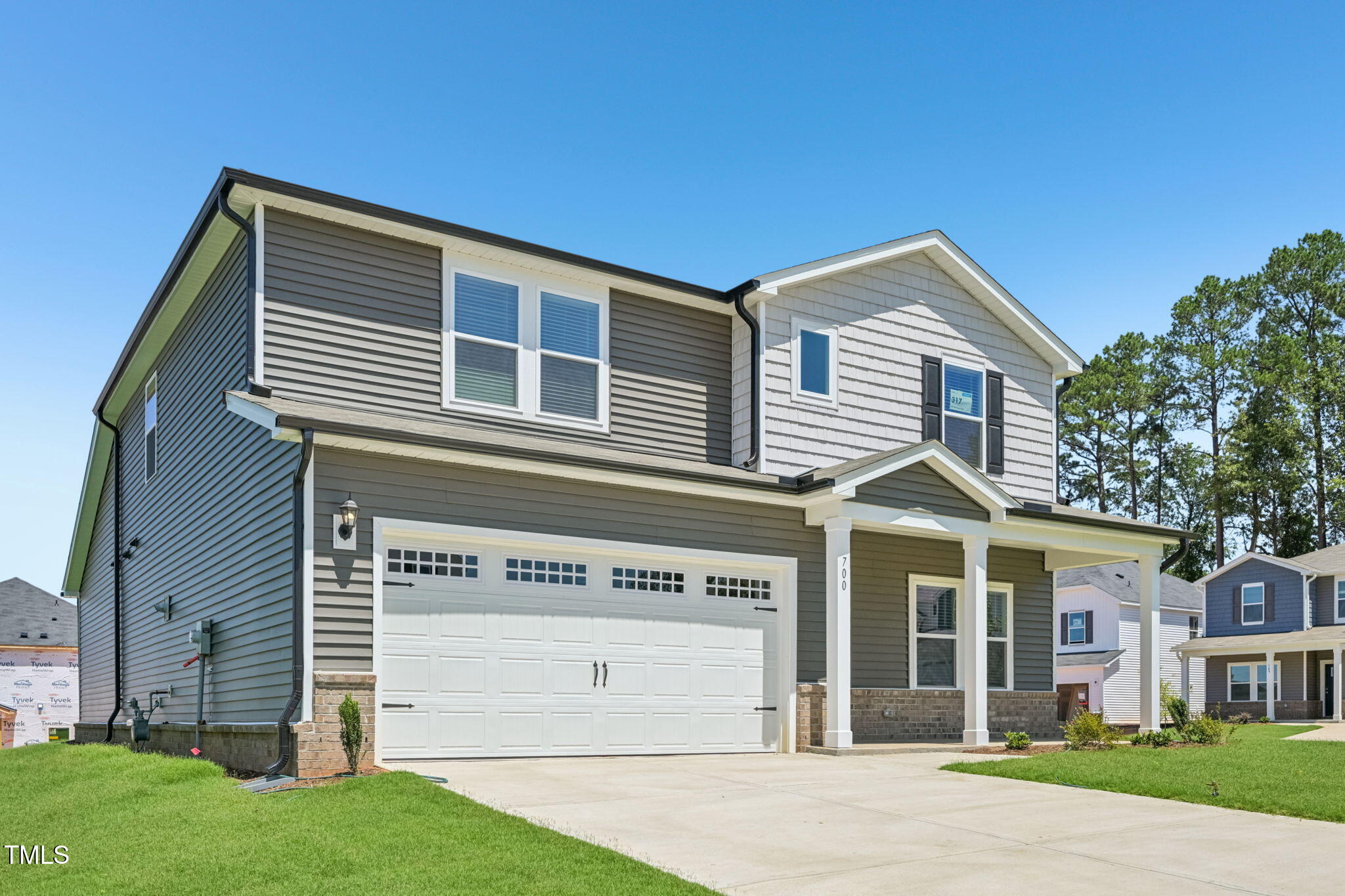 700 Deschutes Drive