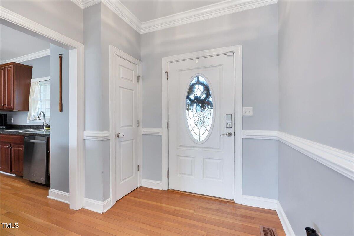 125 Dexterfield Drive