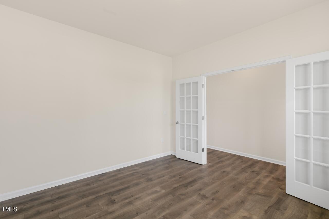 1137 Middlecrest Drive