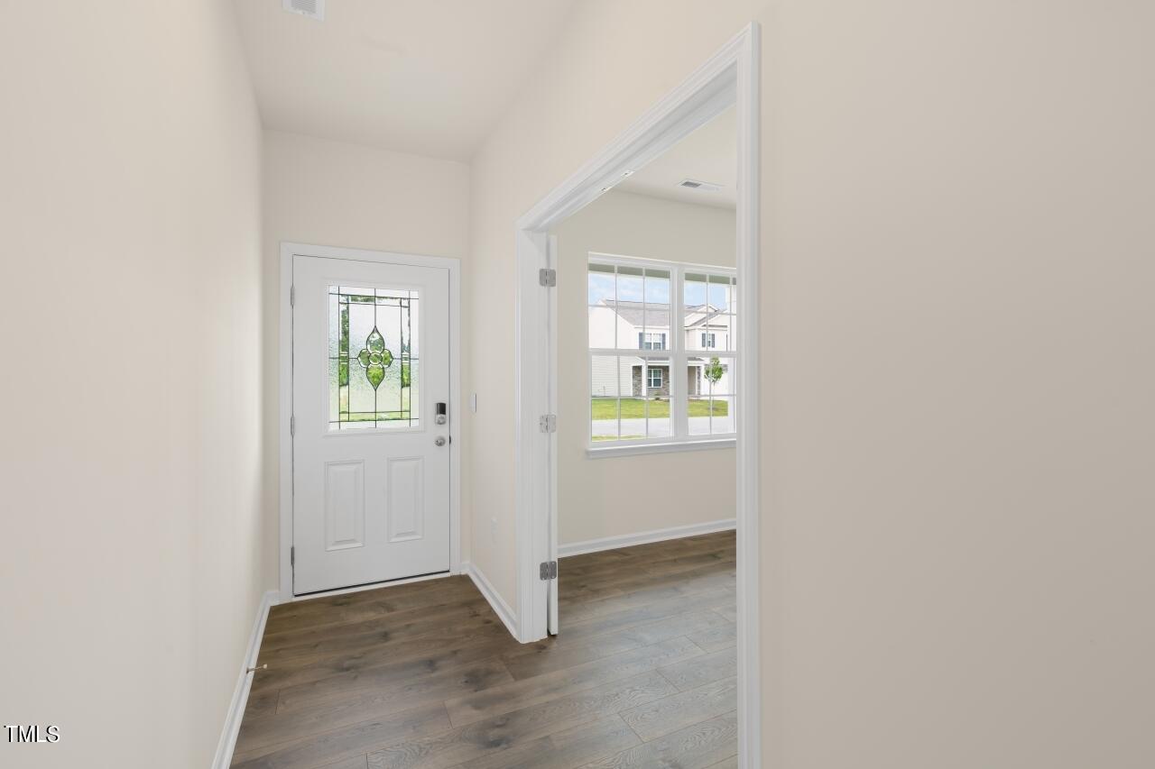 1137 Middlecrest Drive