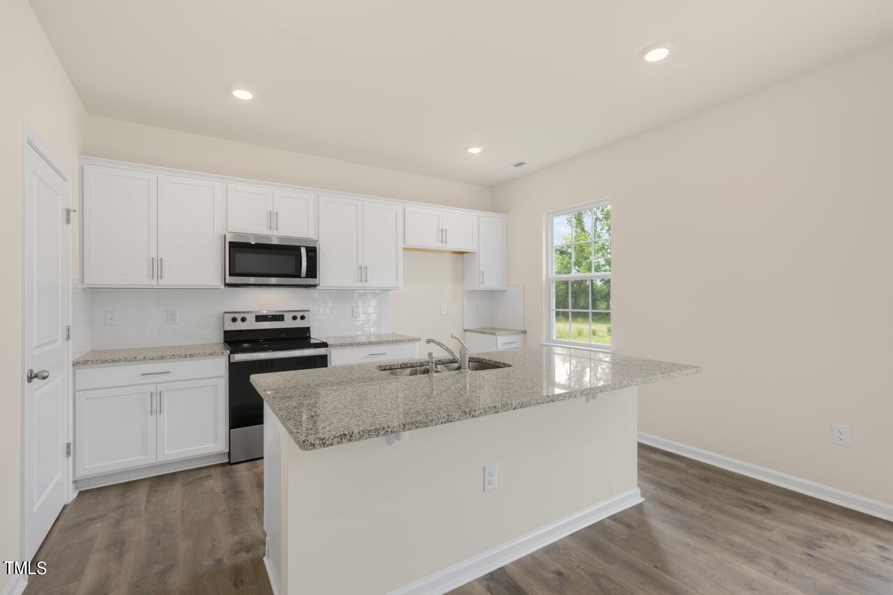 1137 Middlecrest Drive
