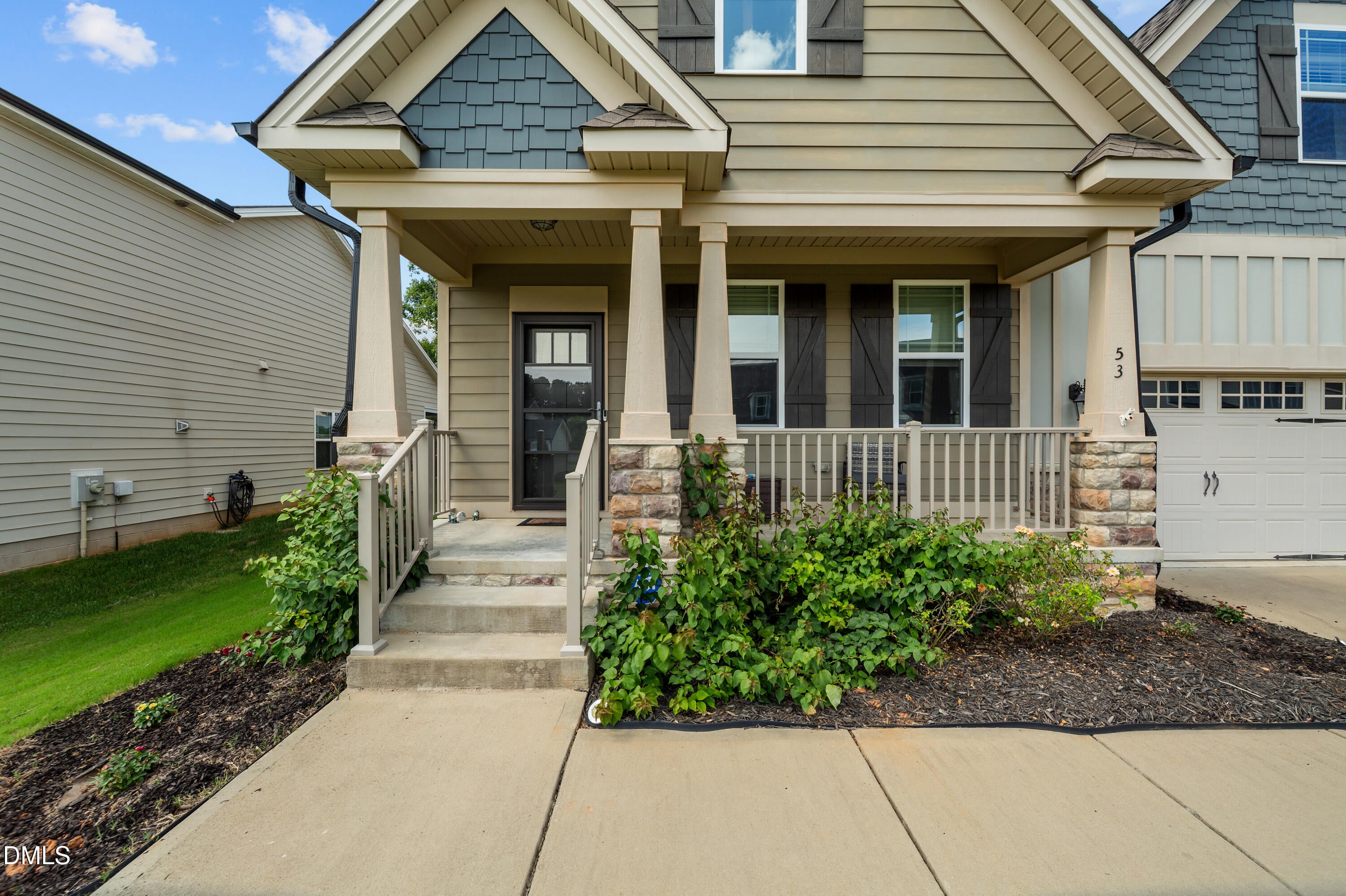 53 Unique Place