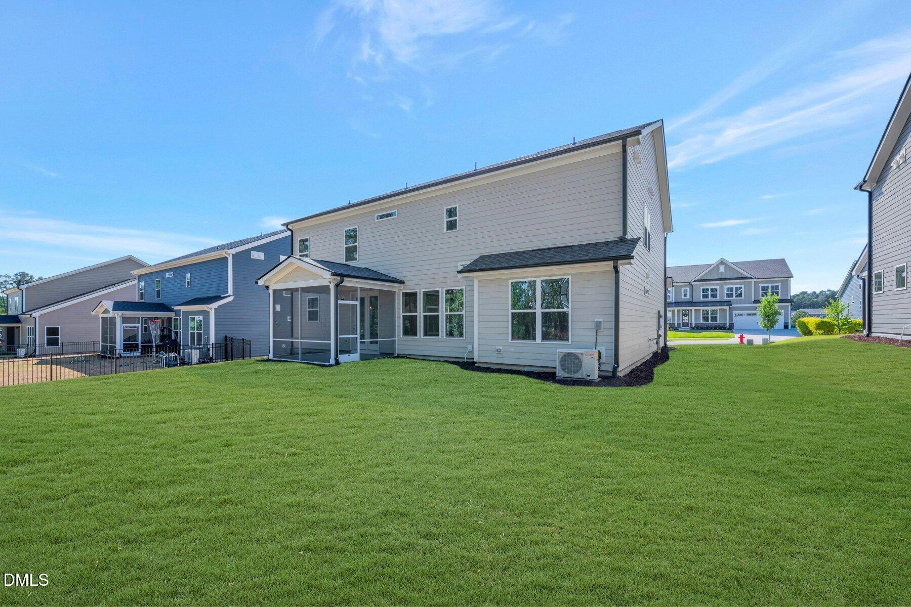 1221 Opal Lane