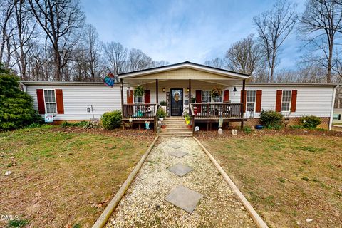 313 Oakdale Drive Roxboro NC 27574