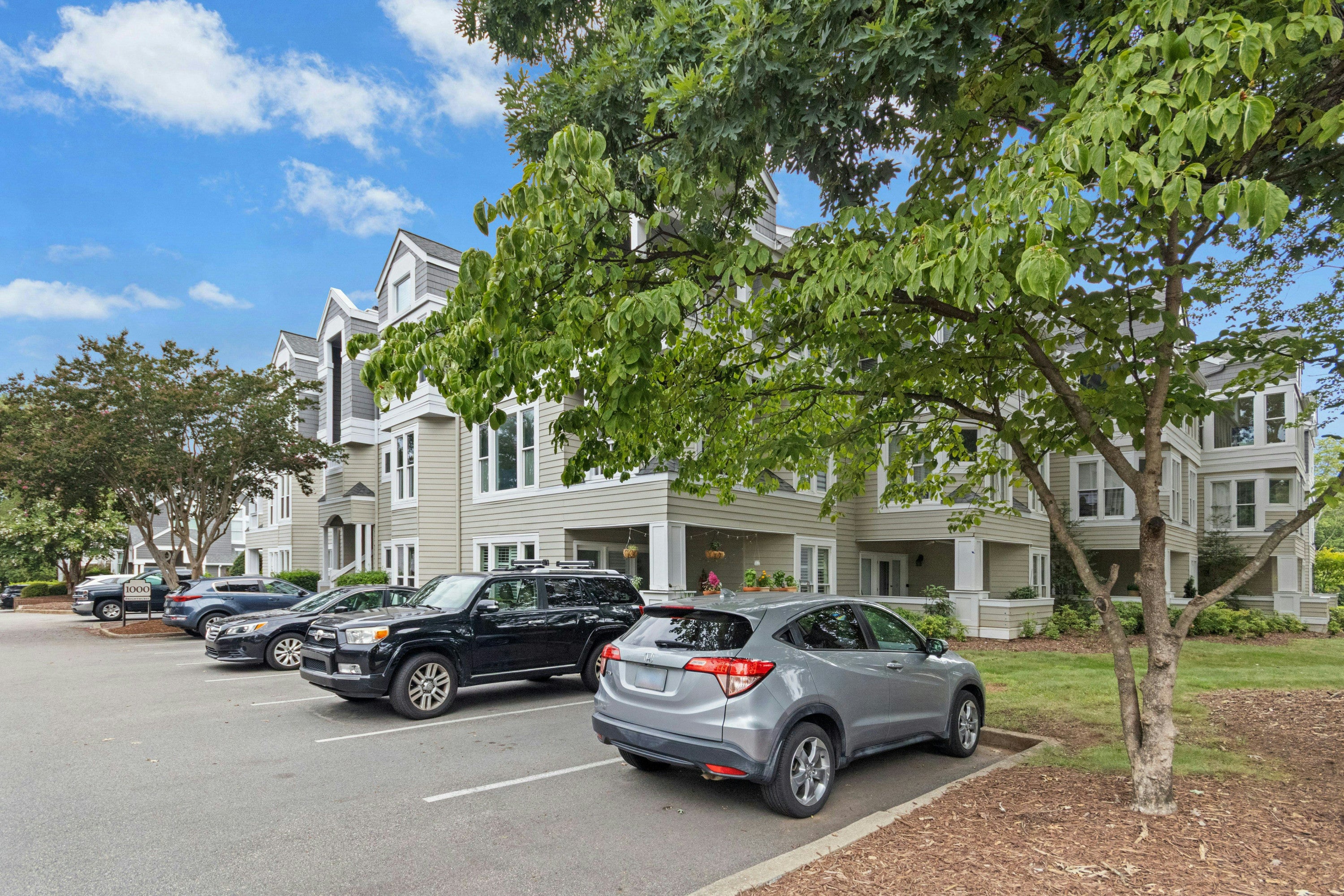 1000 Brighthurst Drive 309
