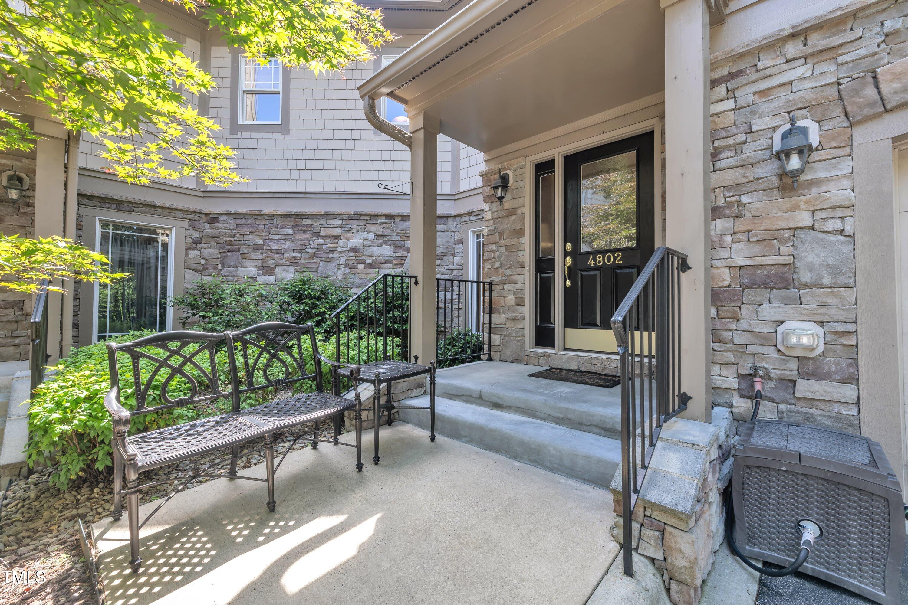 4802 Glenmist Court