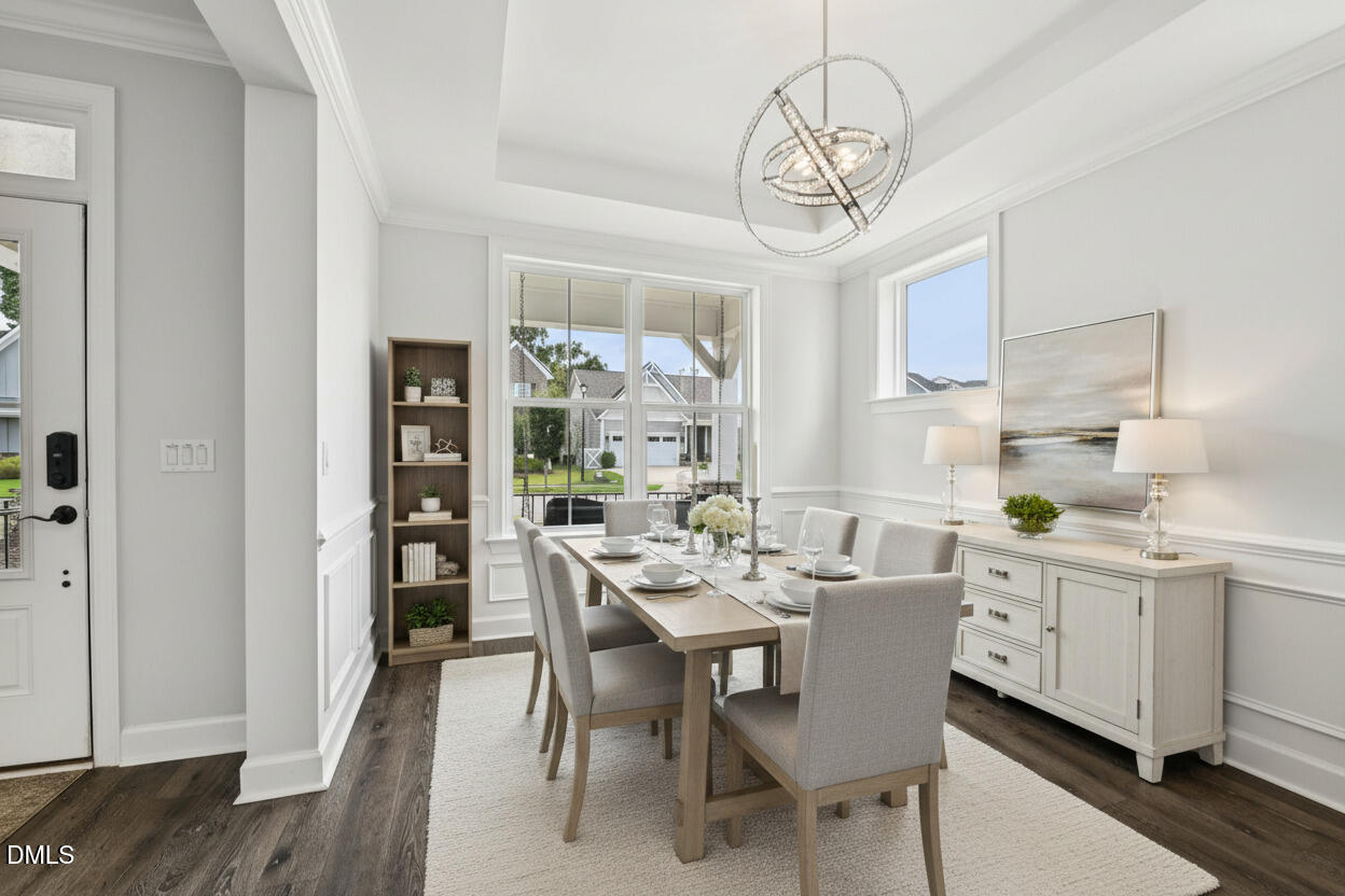 6633 Penfield Street