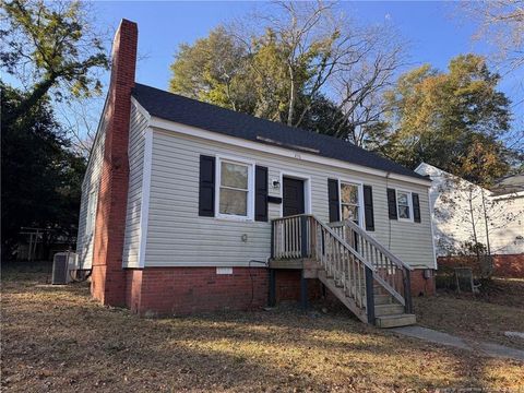 276 N Windsor Drive Fayetteville NC 28301