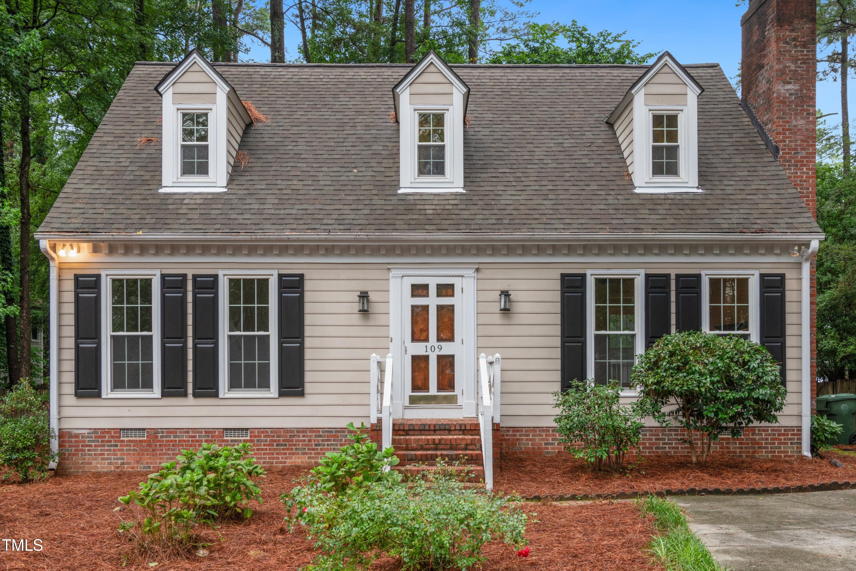 109 Grey Fox Court