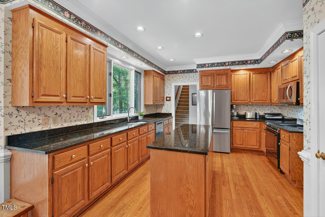 Hillsborough, North Carolina 27278, United States, 4 Bedrooms Bedrooms, ,3 BathroomsBathrooms,Residential,Active,198978