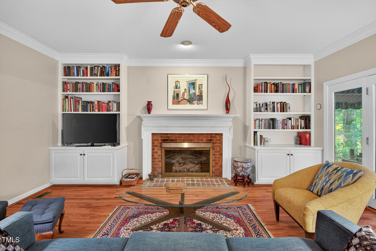 Hillsborough, North Carolina 27278, United States, 4 Bedrooms Bedrooms, ,3 BathroomsBathrooms,Residential,Active,198978