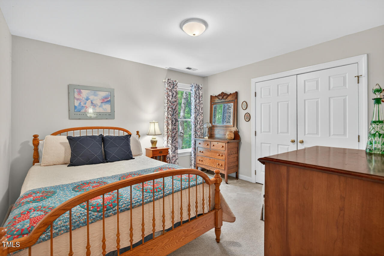 Hillsborough, North Carolina 27278, United States, 4 Bedrooms Bedrooms, ,3 BathroomsBathrooms,Residential,Active,198978