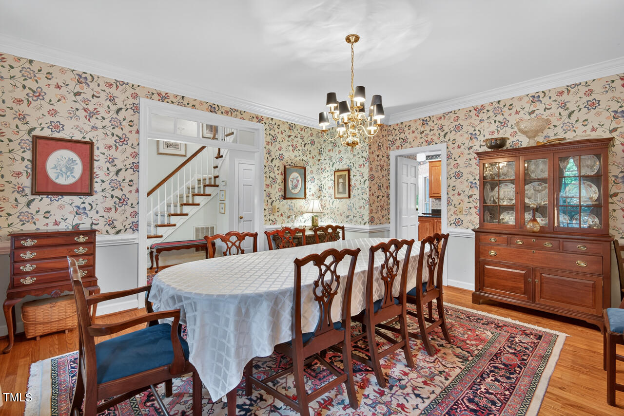 Hillsborough, North Carolina 27278, United States, 4 Bedrooms Bedrooms, ,3 BathroomsBathrooms,Residential,Active,198978