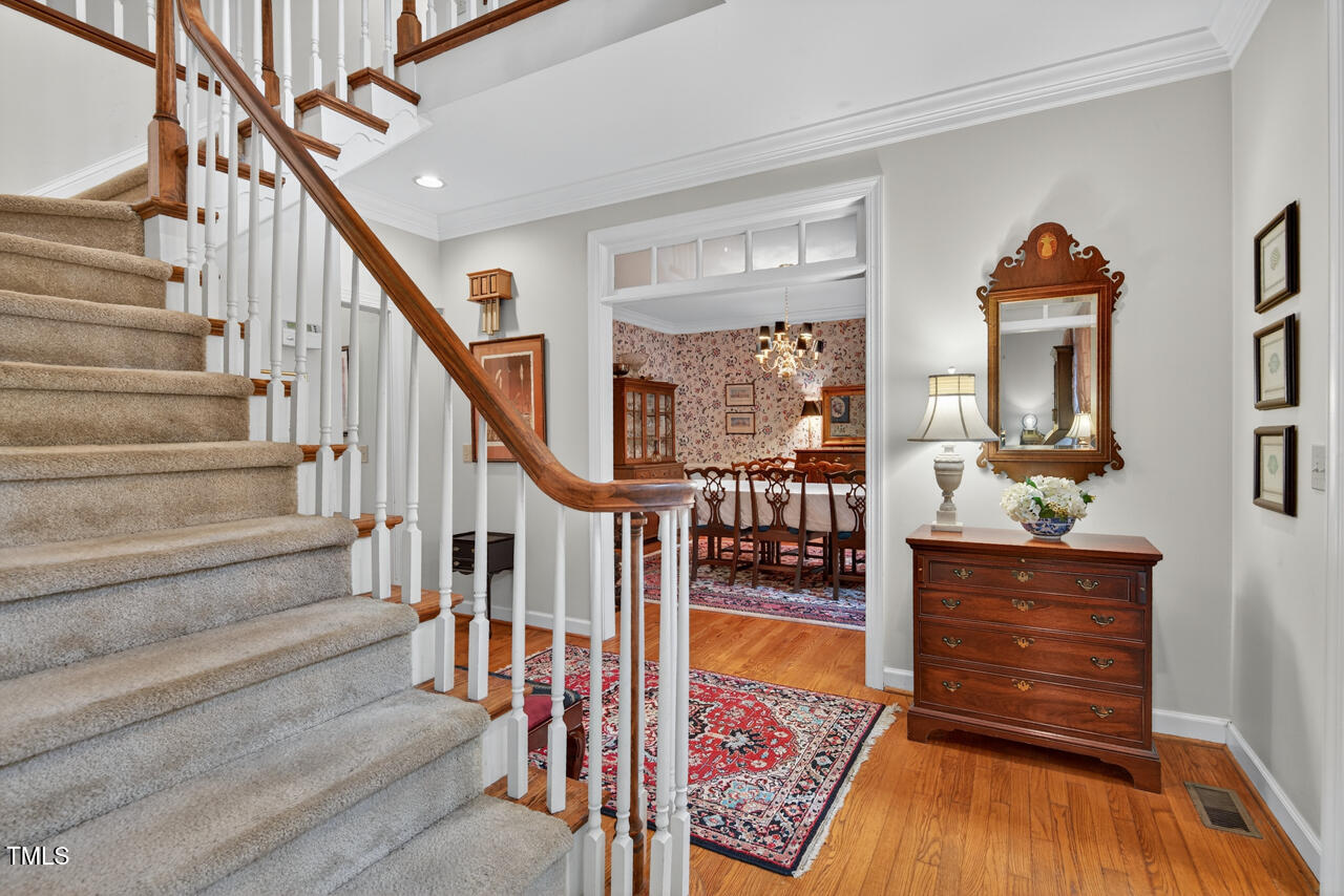 7 Sagamore Place