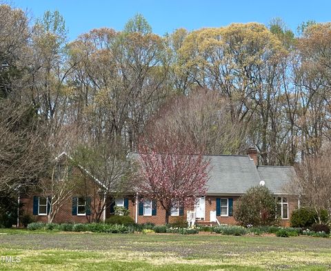 3110 Fieldstone Lane Mebane NC 27302