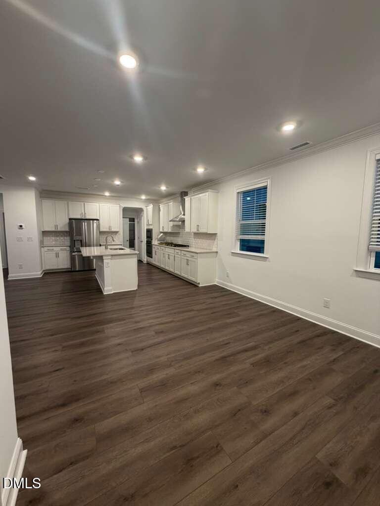 704 Longleaf Grv Lane