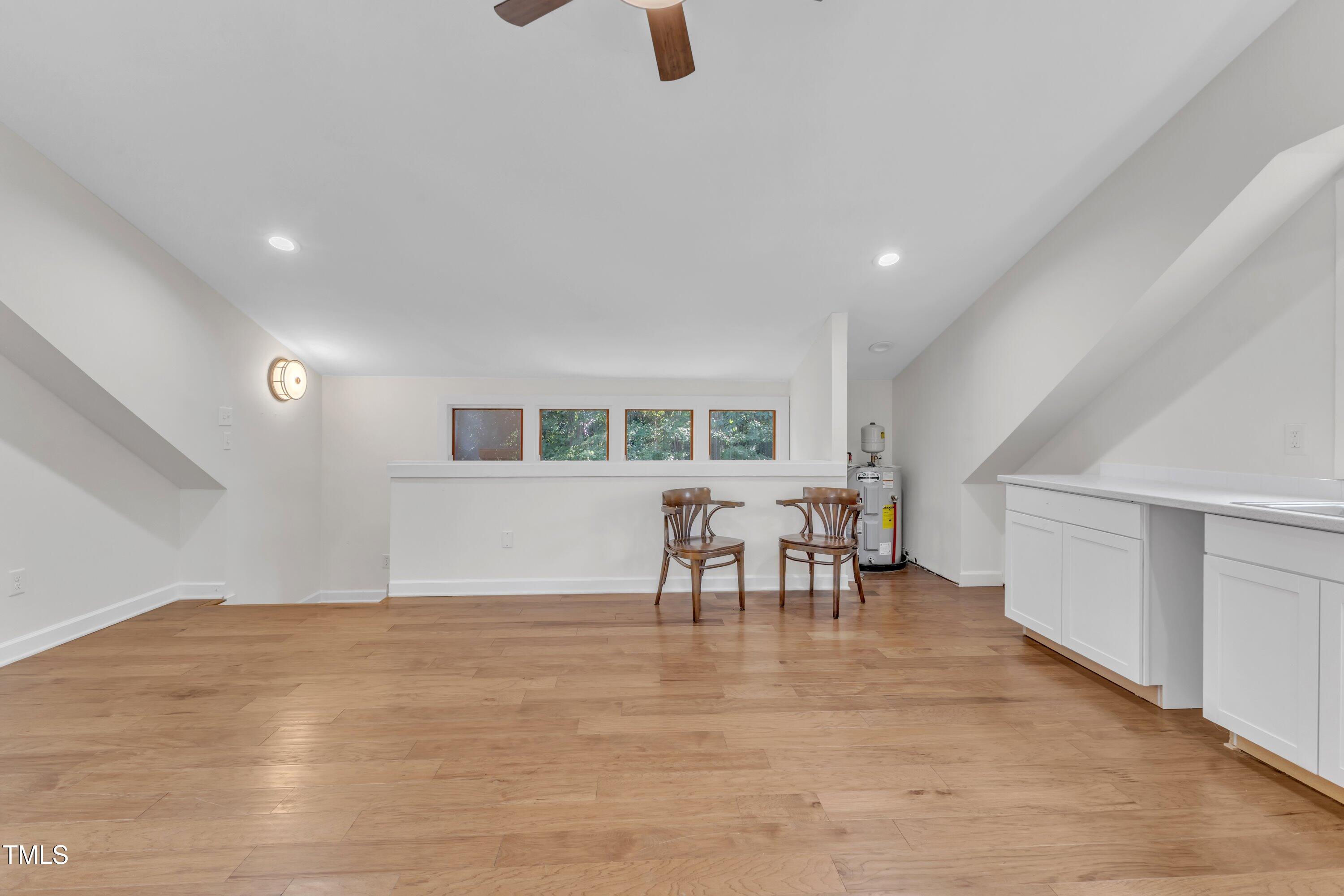 Raleigh, North Carolina 27608, United States, 5 Bedrooms Bedrooms, ,4 BathroomsBathrooms,Residential,Active,157652