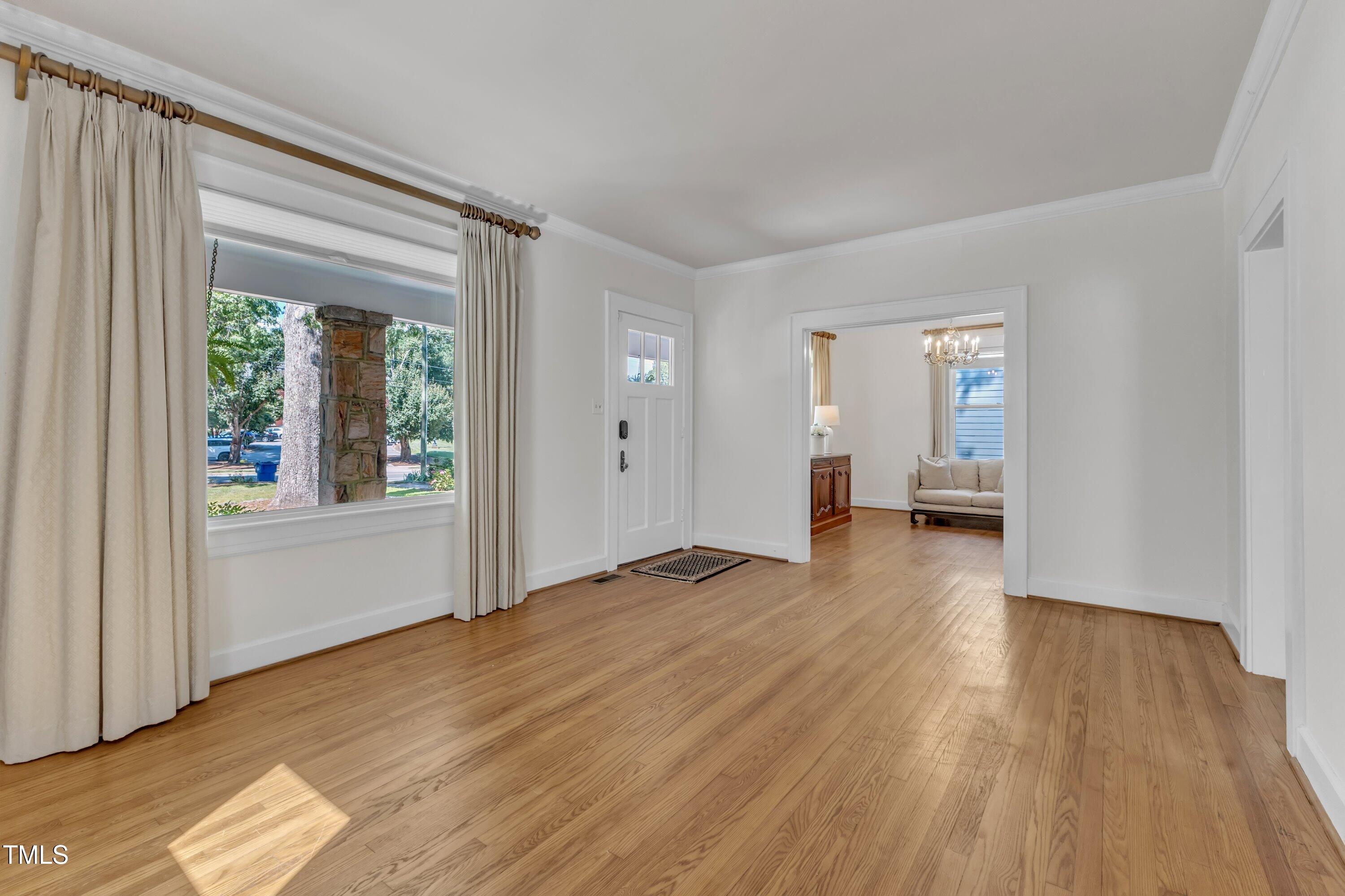 Raleigh, North Carolina 27608, United States, 5 Bedrooms Bedrooms, ,4 BathroomsBathrooms,Residential,Active,157652