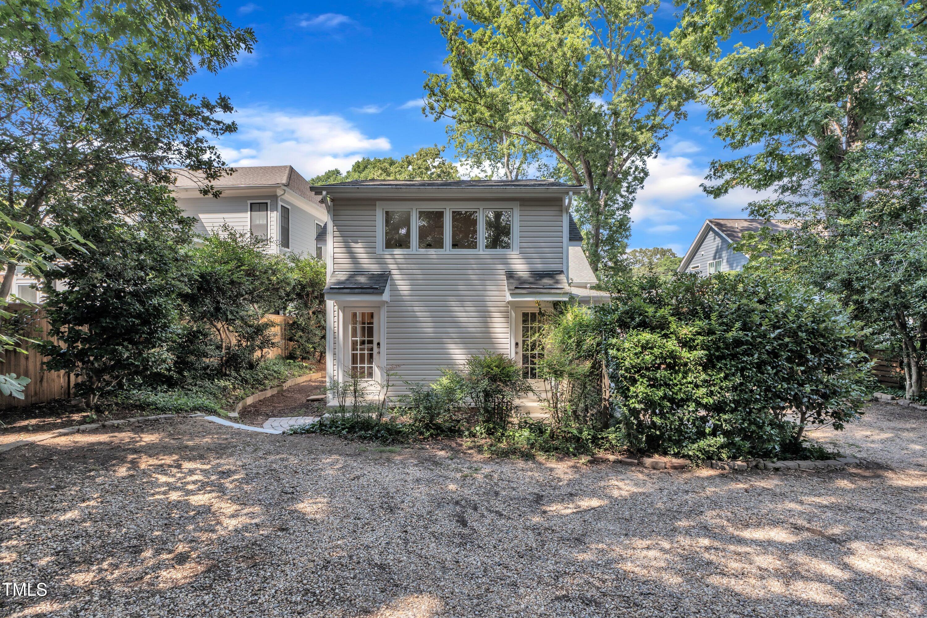 Raleigh, North Carolina 27608, United States, 5 Bedrooms Bedrooms, ,4 BathroomsBathrooms,Residential,Active,157652