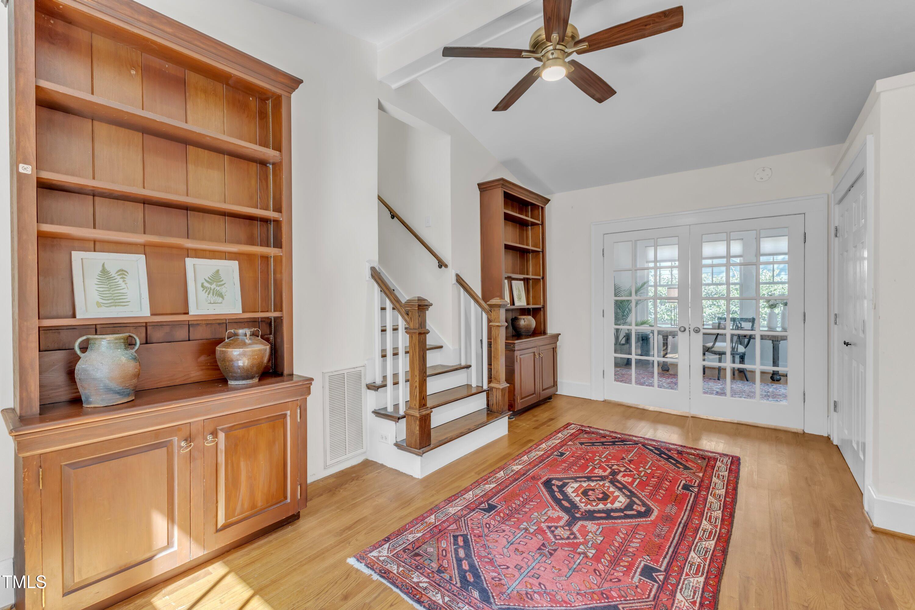 Raleigh, North Carolina 27608, United States, 5 Bedrooms Bedrooms, ,4 BathroomsBathrooms,Residential,Active,157652