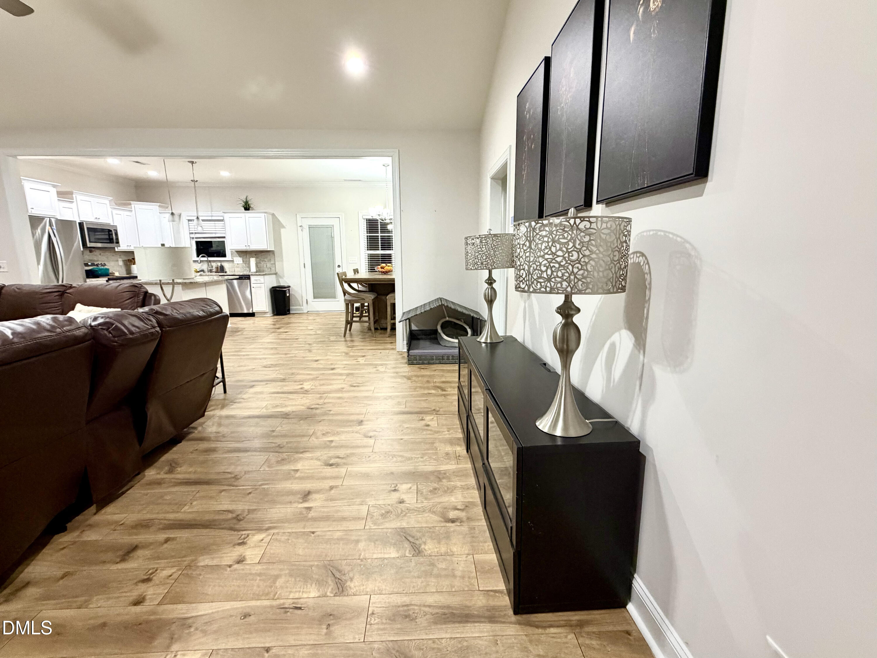 228 Ridgemoore Court