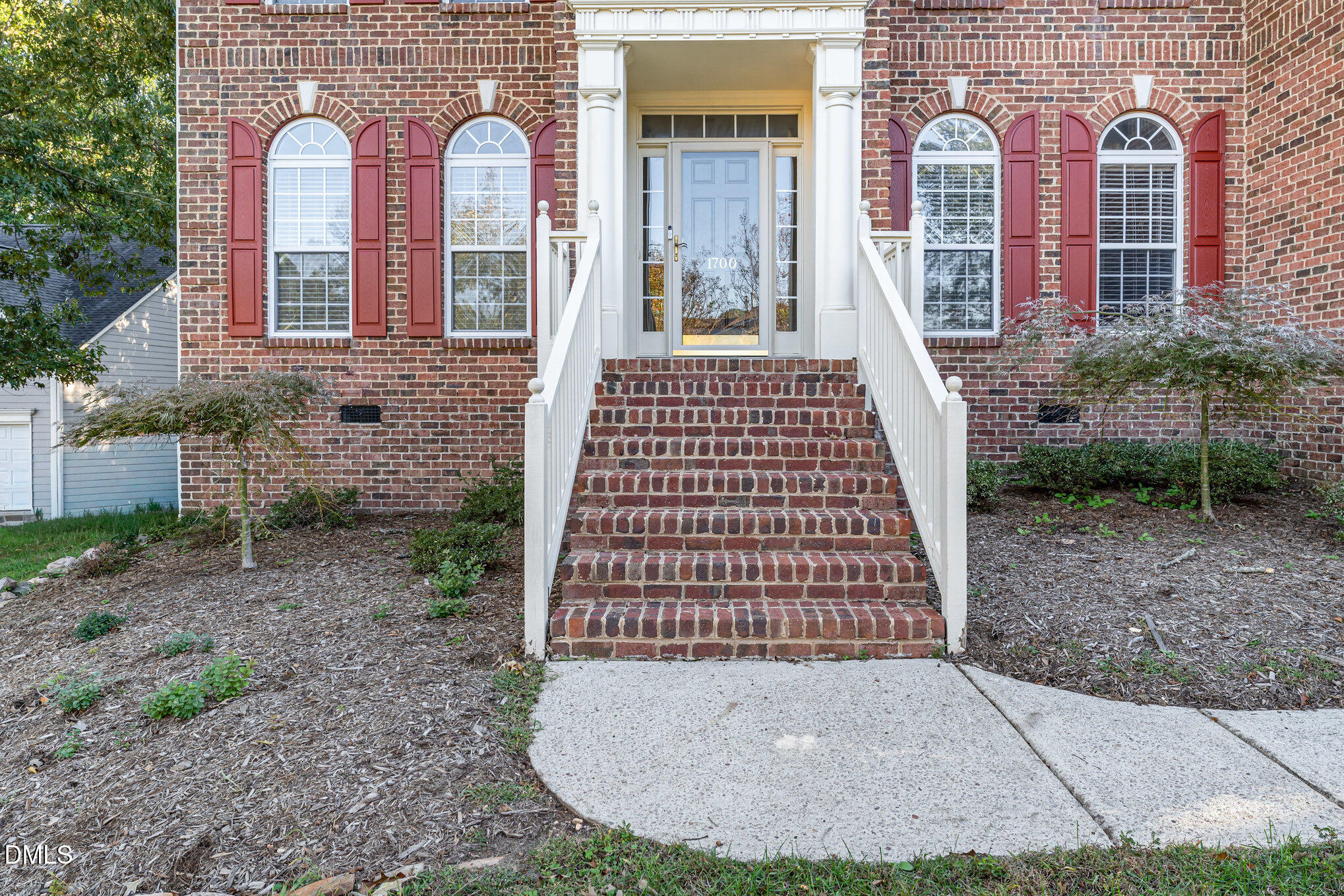 1700 Southwell Court
