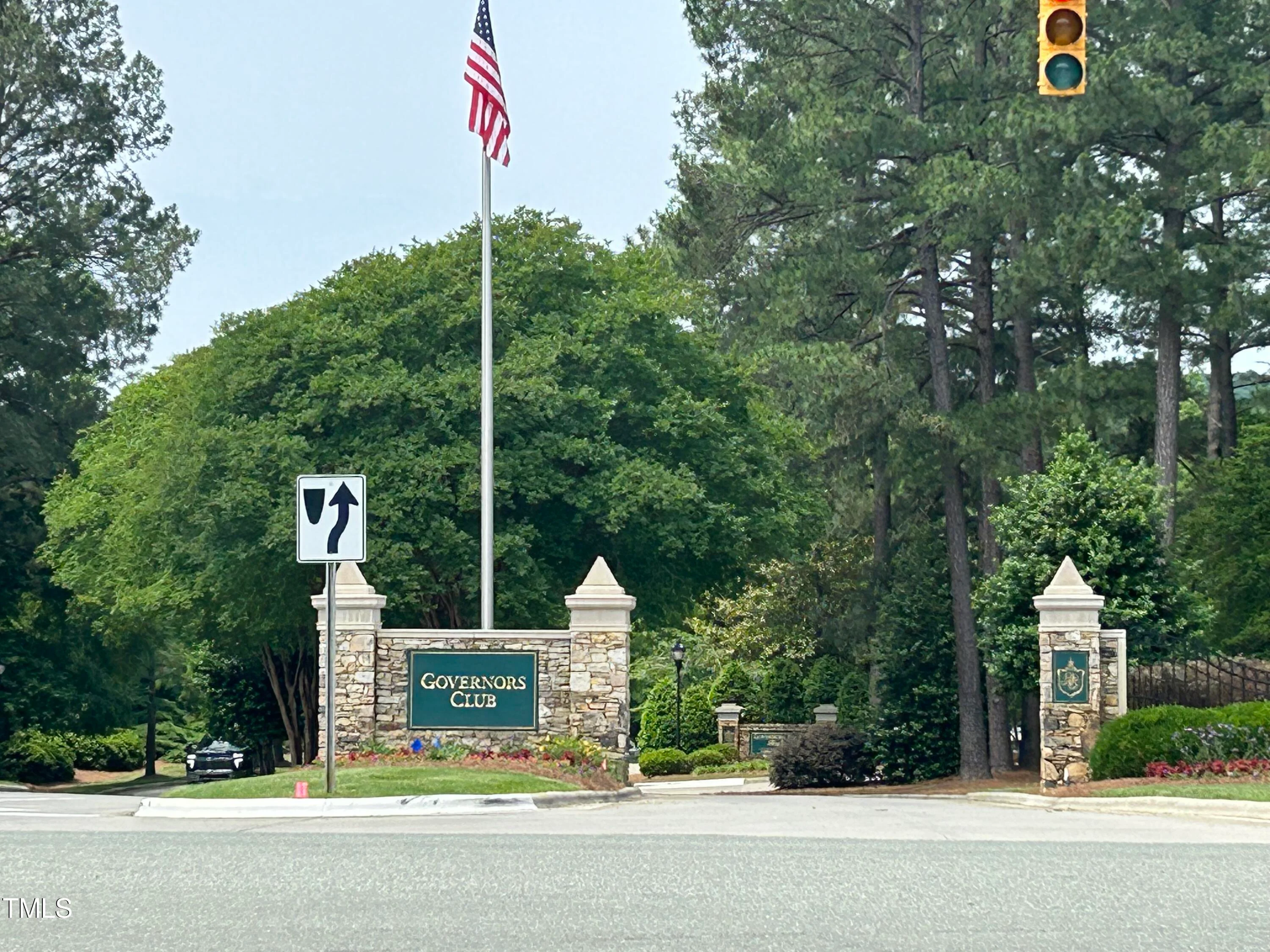 11467 Club Drive