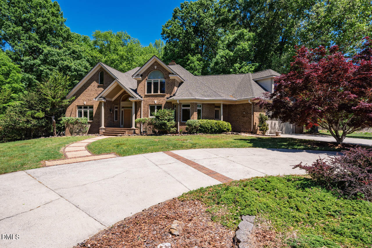 3711 Linden Road