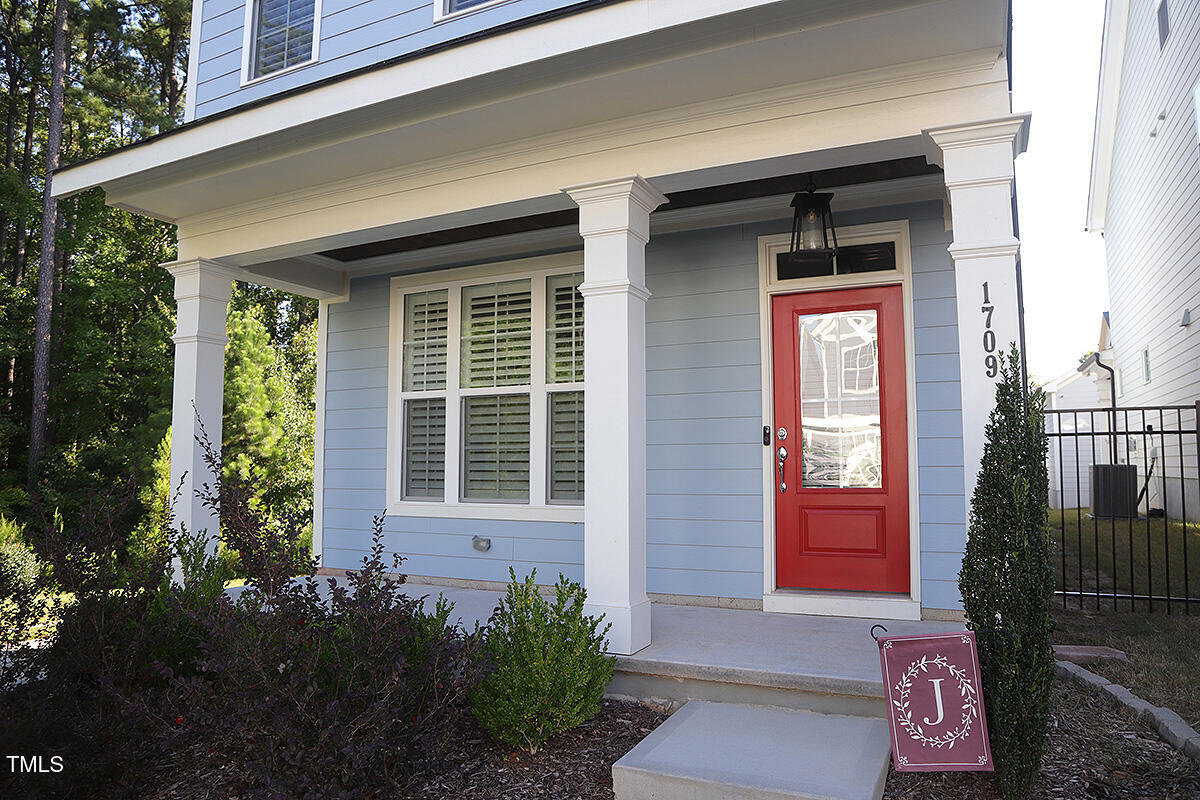 1709 Glazebrook Drive