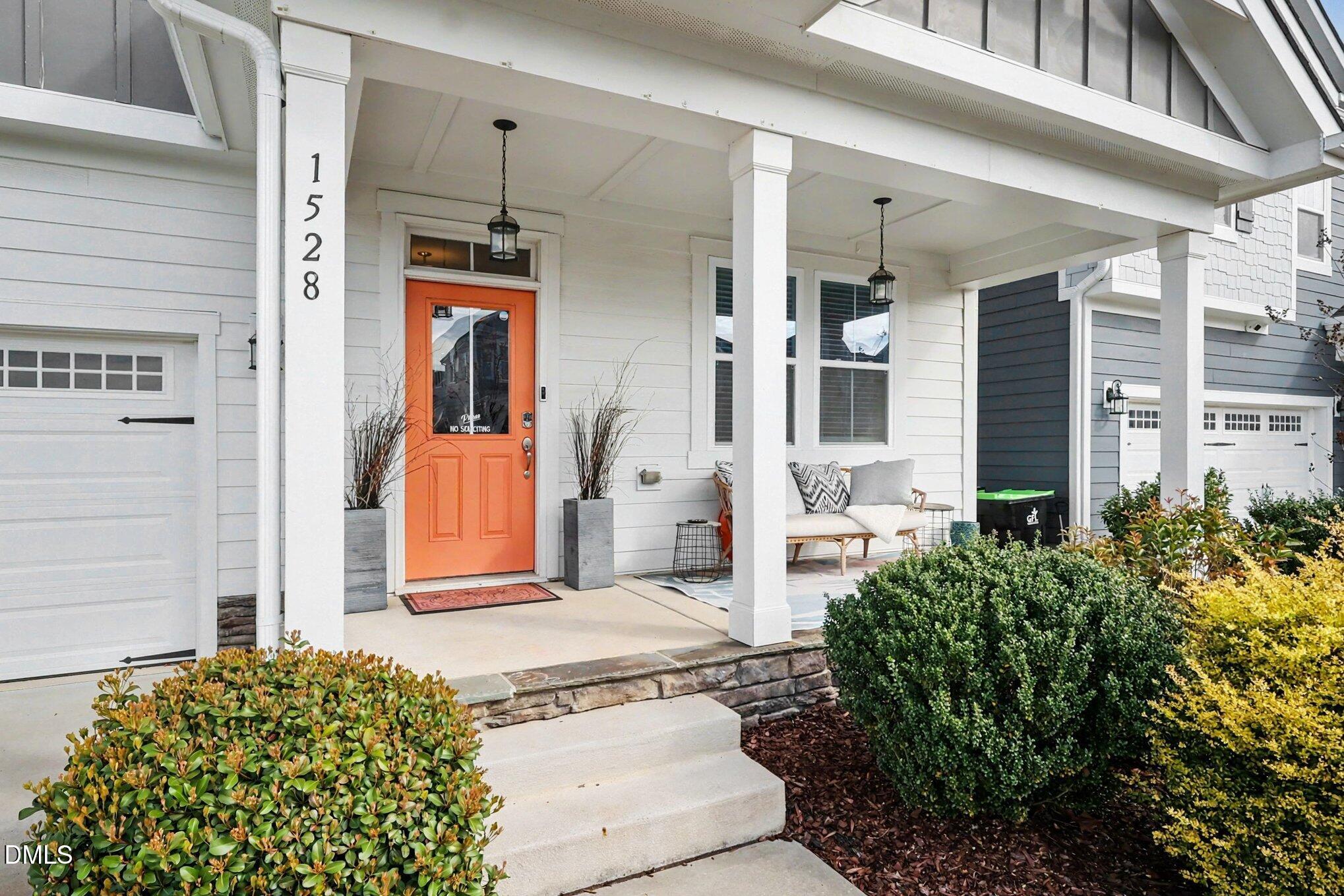 1528 Silver Elm Lane