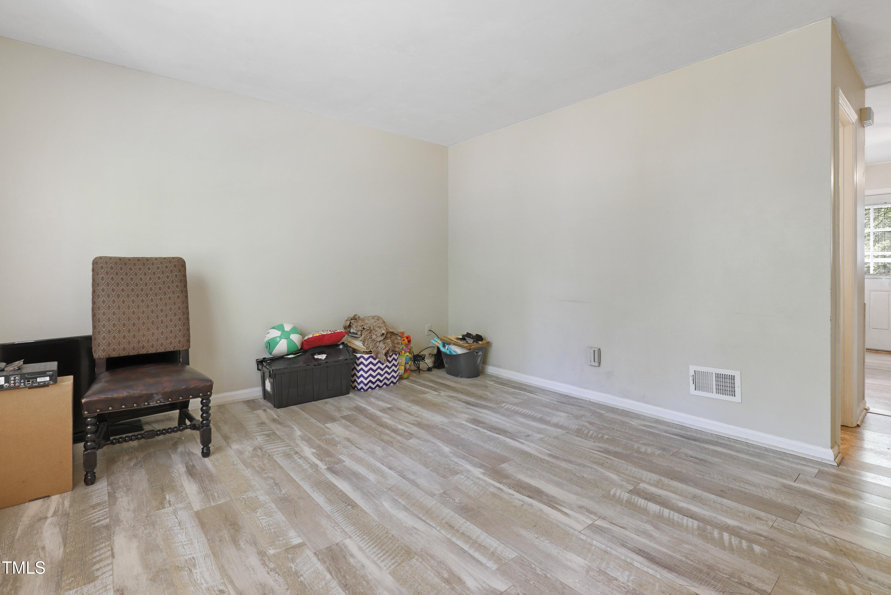 930 Jason Court