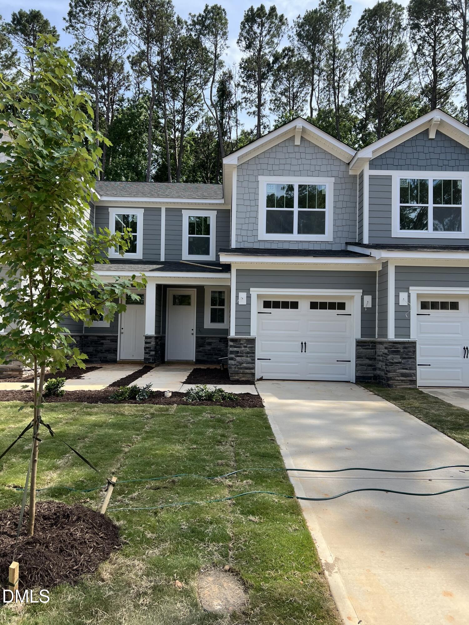 2919 Spring Manor Way