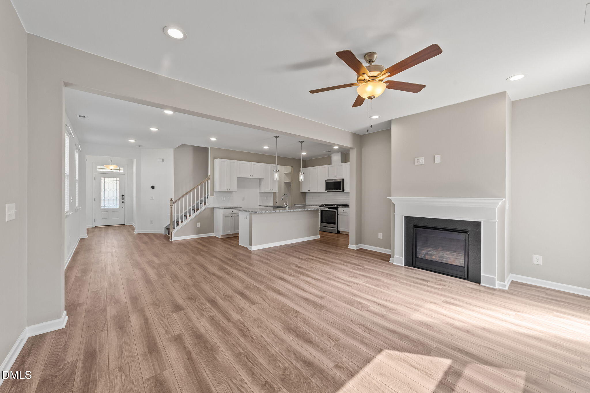 755 Creekway Drive