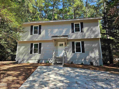 Photo of 5906 Applewood Lane, Raleigh, NC 27609 (MLS # 10131081)