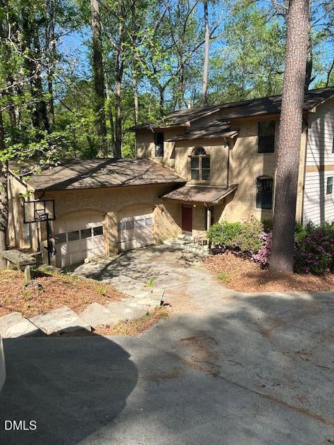 Photo of 8 Shropshire Place, Durham, NC 27707 (MLS # 10157732)