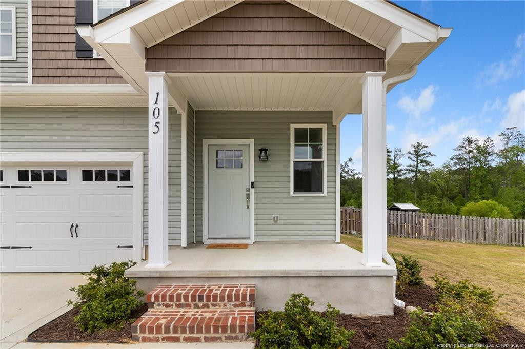 105 Woodford Lane