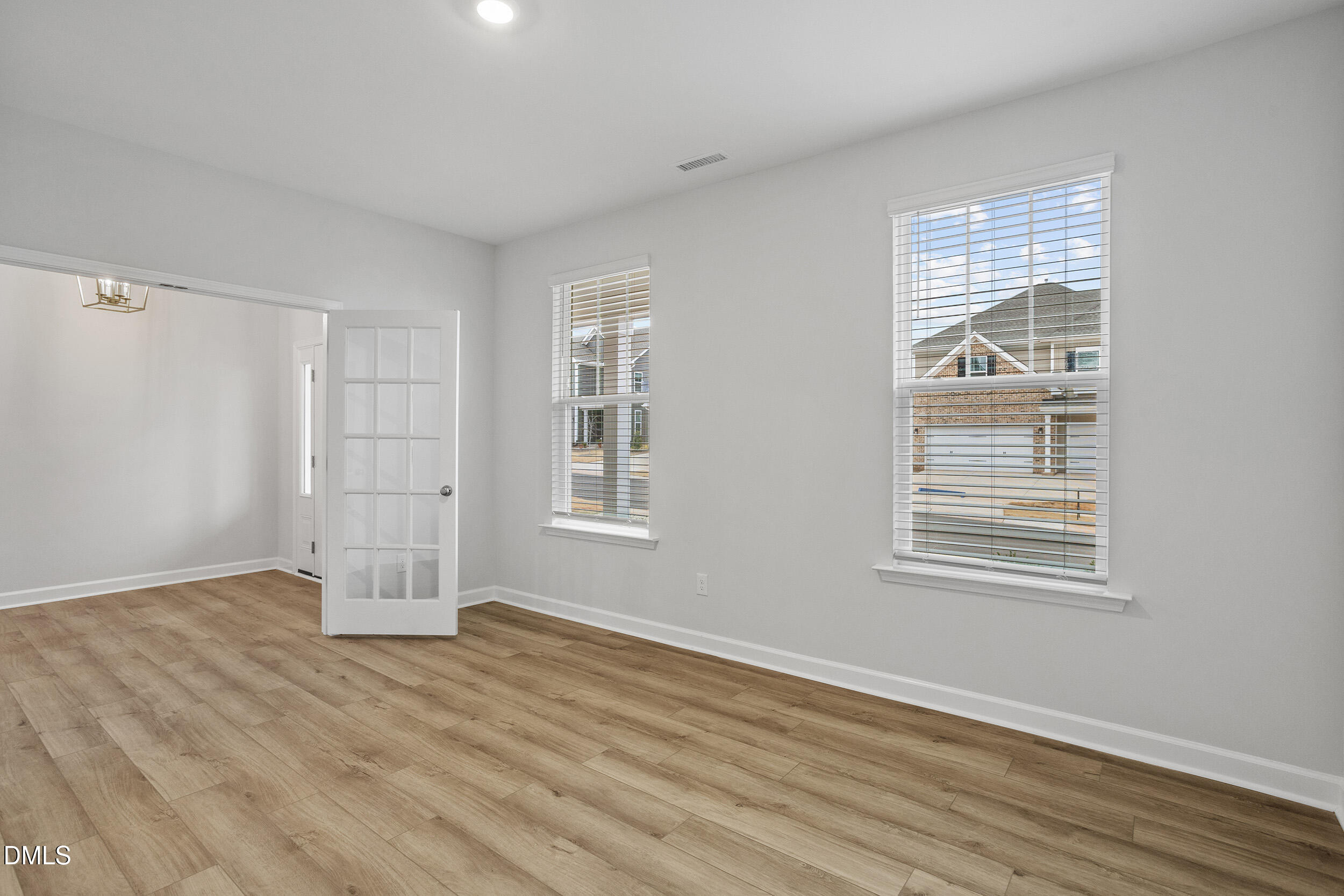 3012 Dog Rose Drive 305