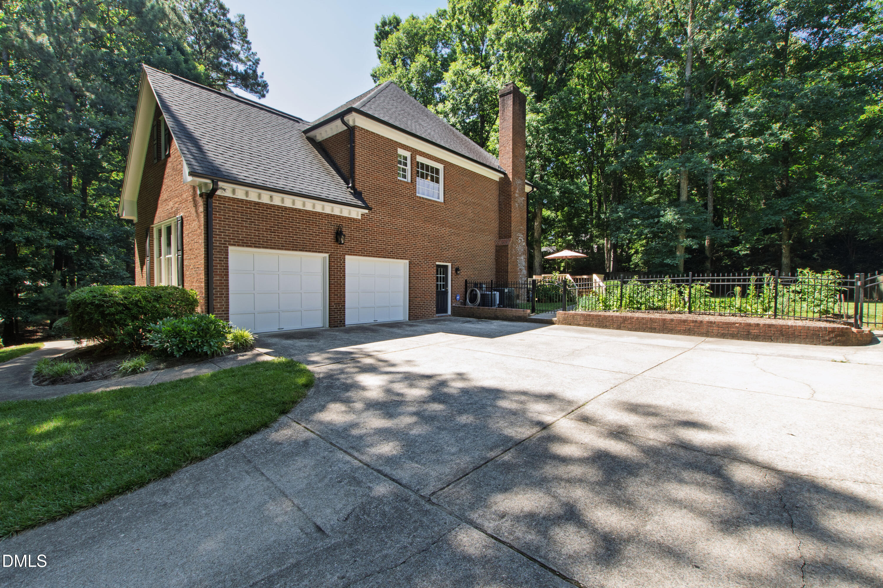 4804 Oaksong Court