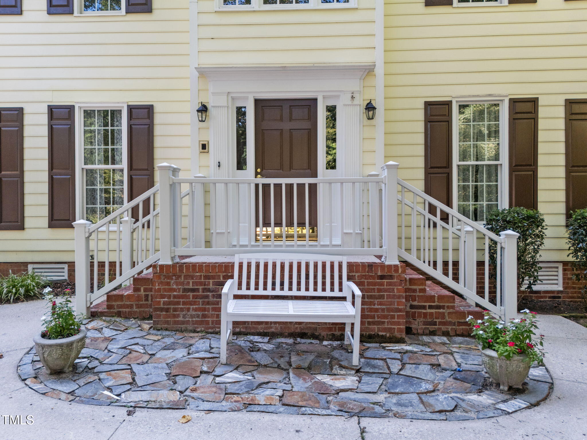 1032 Vestavia Woods Drive