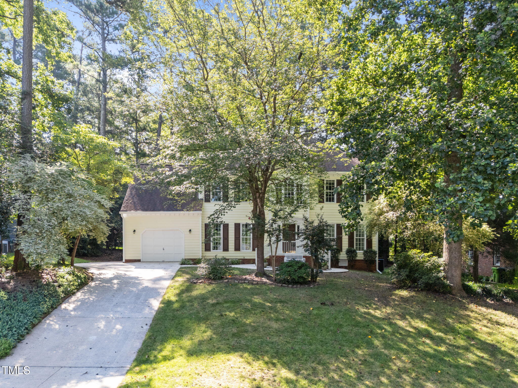 1032 Vestavia Woods Drive