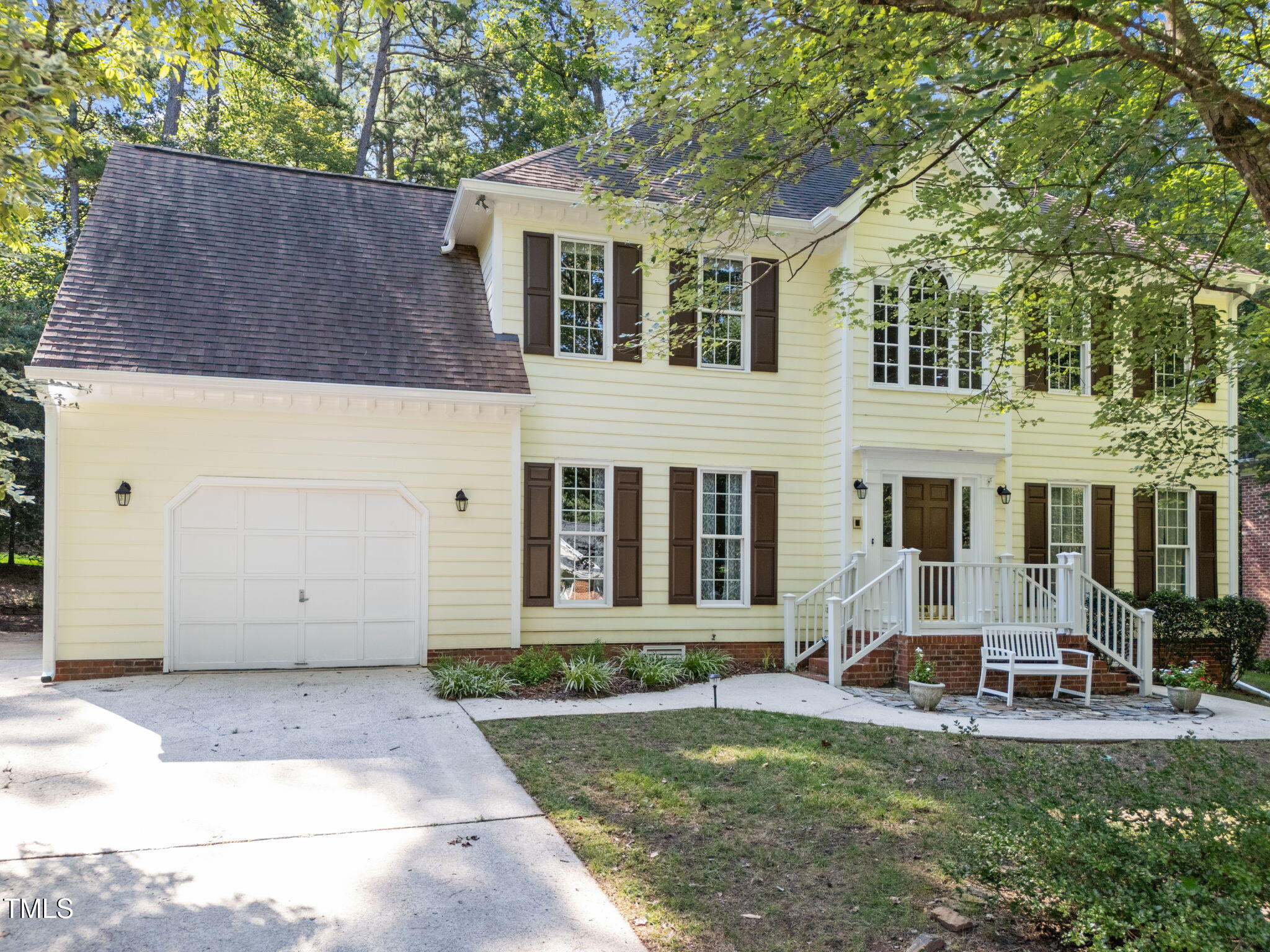 1032 Vestavia Woods Drive